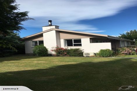 Photo of property in 61 Burnett Street, Oxford, 7430