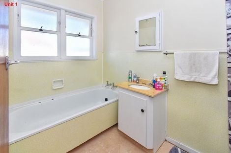 Photo of property in 1/80 Rangitoto Road, Papatoetoe, Auckland, 2025