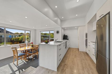 Photo of property in 59 Somerset Street, Brooklands, New Plymouth, 4310