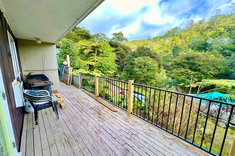 Photo of property in 24 Adlor Hill Road, Port Charles, Coromandel, 3584