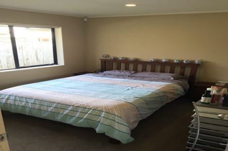 Photo of property in 1 Tir Conaill Avenue, Flat Bush, Auckland, 2019