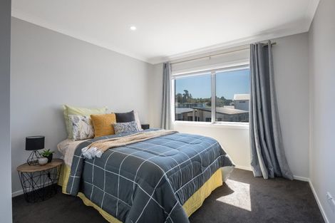 Photo of property in 8 Tieke Lane, Kenepuru, Porirua, 5022