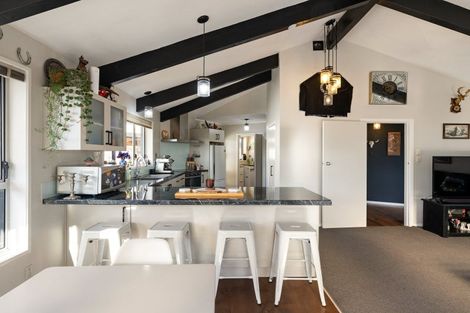 Photo of property in 9 Cascade Place, Chartwell, Hamilton, 3210