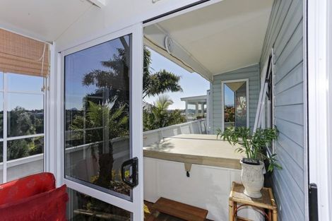 Photo of property in 9 Te Arawa Place, Welcome Bay, Tauranga, 3112