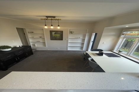 Photo of property in 57 Laingholm Drive, Laingholm, Auckland, 0604