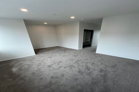 Photo of property in 9/18 Karengo Street, Long Bay, Auckland, 0630