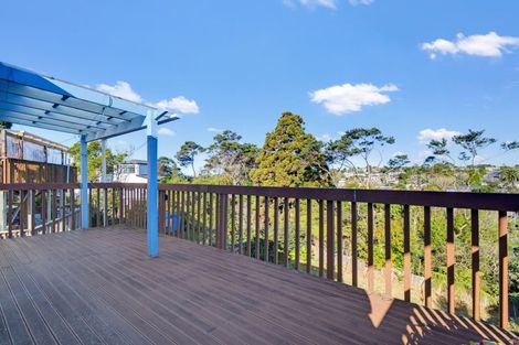 Photo of property in 6 Jenanne Place, Totara Vale, Auckland, 0629