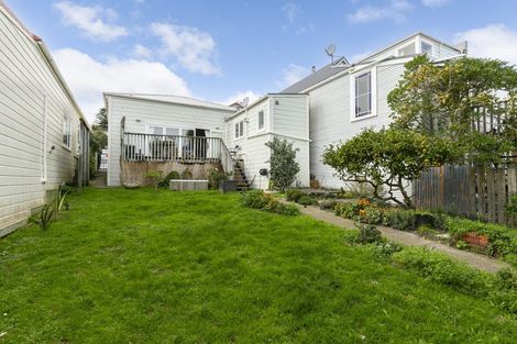 Photo of property in 10 Hiropi Street, Newtown, Wellington, 6021