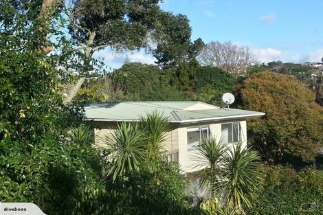 Photo of property in 12a Seaton Road, Murrays Bay, Auckland, 0630