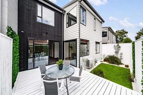 Photo of property in 37c Tawhiri Road, One Tree Hill, Auckland, 1061