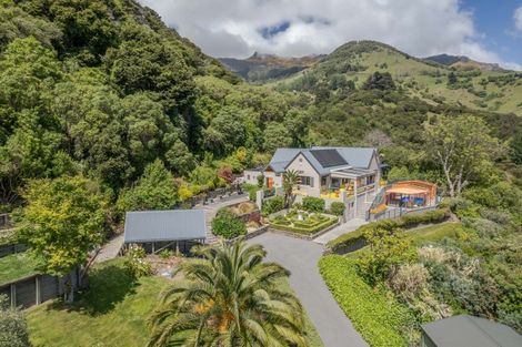 Photo of property in 10 Purple Peak Road, Akaroa, 7581