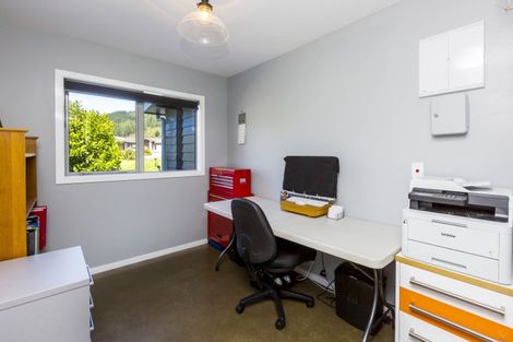 Photo of property in 80b Gilbert Road, Kaitoke, Upper Hutt, 5018