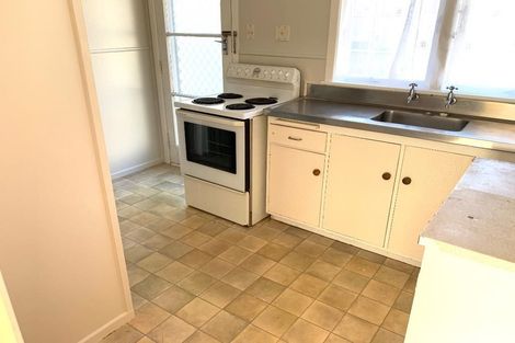 Photo of property in 1143 Heaphy Terrace, Fairfield, Hamilton, 3214