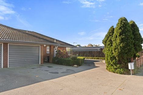 Photo of property in 2/356 Yaldhurst Road, Russley, Christchurch, 8042