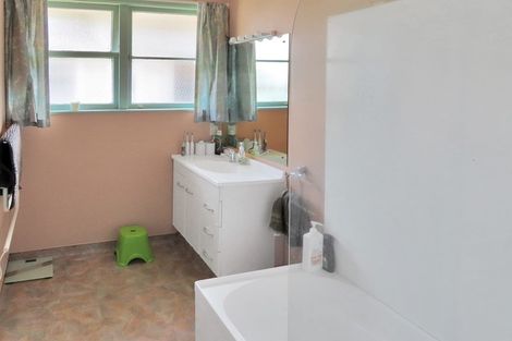 Photo of property in 222 Taita Drive, Avalon, Lower Hutt, 5011