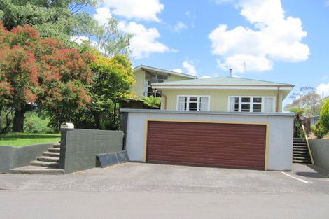 Photo of property in 8 Hillsview Crescent, Taumarunui, 3920