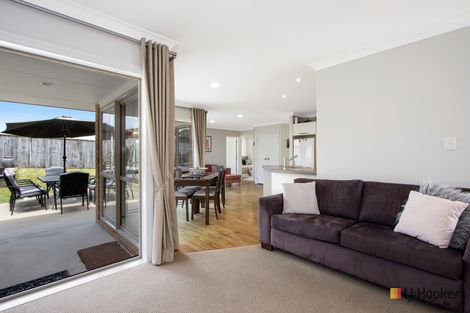 Photo of property in 14 Reo Crescent, Waihi Beach, 3611