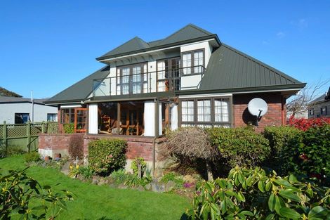 Photo of property in 77 Gala Street, Queens Park, Invercargill, 9810