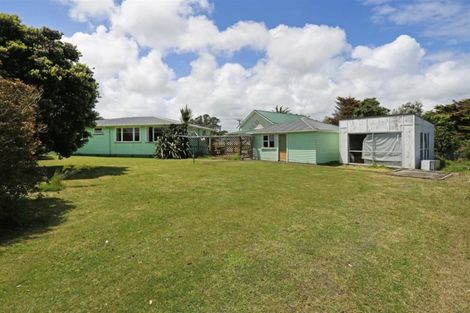 Photo of property in 74 Domett Street, Opunake, 4616