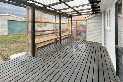 Photo of property in 3 Mersey Terrace, Roslyn, Palmerston North, 4414