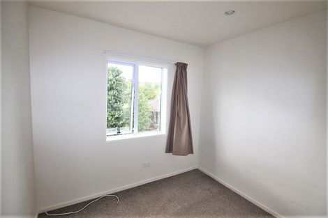 Photo of property in 17/30 John Jennings Drive, Oteha, Auckland, 0632