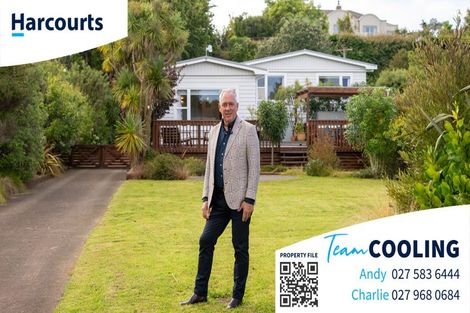 Photo of property in 29 Paekakariki Hill Road, Pauatahanui, Porirua, 5381