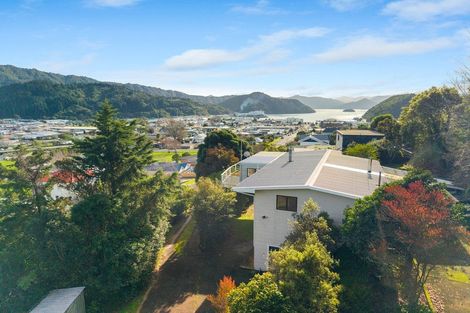 Photo of property in 126 Wellington Street, Picton, 7220