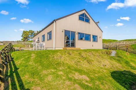 Photo of property in 155 Derham Road, Te Horo, Otaki, 5581