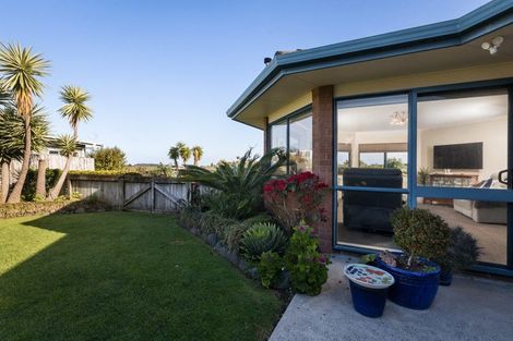 Photo of property in 98 Koutunui Road, Athenree, Katikati, 3177