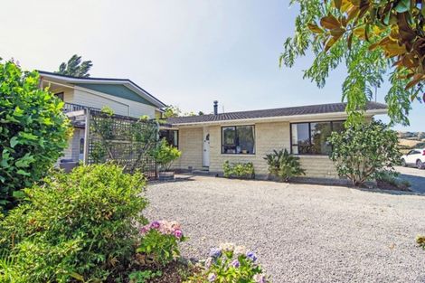 Photo of property in 1447 Martinborough Masterton Road, Gladstone, Masterton, 5884