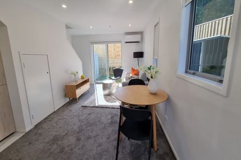 Photo of property in 4/10 Yeovil Road, Te Atatu Peninsula, Auckland, 0610