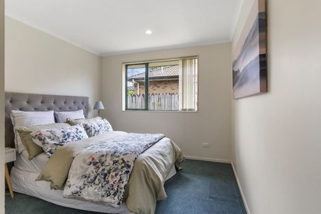 Photo of property in 3 Morewa Place, Takanini, 2112