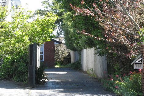 Photo of property in 2/79 Greers Road, Burnside, Christchurch, 8041
