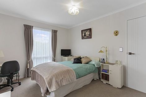 Photo of property in 45 Royal Park Drive, Parklands, Christchurch, 8083