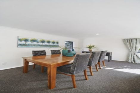 Photo of property in 3/6a Botany Road, Howick, Auckland, 2010