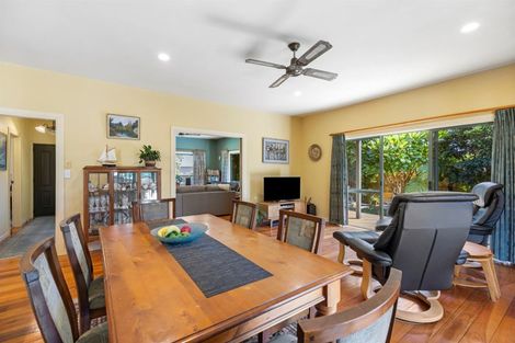 Photo of property in 32 Maesbury Close, Papamoa Beach, Papamoa, 3118