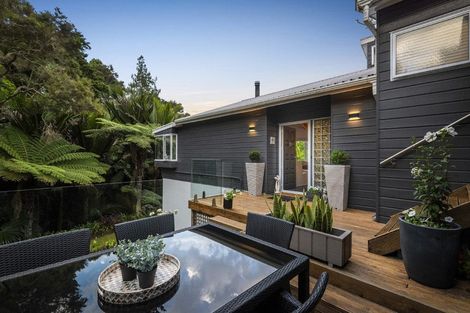 Photo of property in 2/12a Mcdowell Crescent, Hillcrest, Auckland, 0627