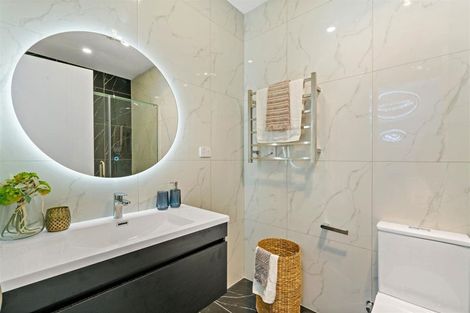 Photo of property in 14 Heketara Way, Massey, Auckland, 0614