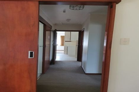 Photo of property in 60 Oakdale Road, Mount Roskill, Auckland, 1041