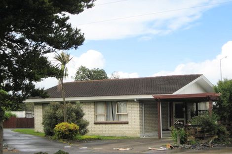 Photo of property in 1/28 Balgowan Terrace, Conifer Grove, Takanini, 2112