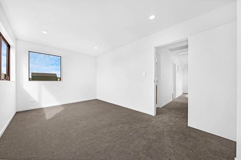 Photo of property in 49 Maungakaraka Road, Karaka, 2580