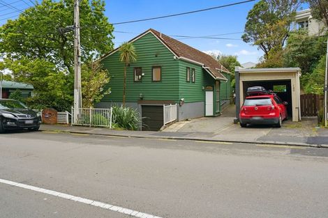 Photo of property in 142 Upland Road, Kelburn, Wellington, 6012