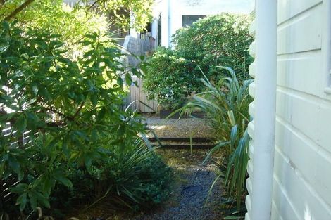 Photo of property in 22 Hanson Street, Mount Cook, Wellington, 6021