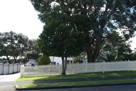 Photo of property in 43 Baird Street, Howick, Auckland, 2014