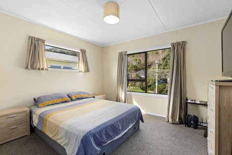 Photo of property in 9 Pollard Street, Wainuiomata, Lower Hutt, 5014