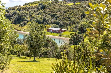 Photo of property in 122 Delamore Drive, Oneroa, Waiheke Island, 1081