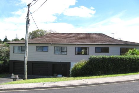 Photo of property in 8 Seaton Road, Murrays Bay, Auckland, 0630