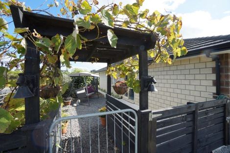 Photo of property in 52 Tamure Place, Ruakaka, 0116