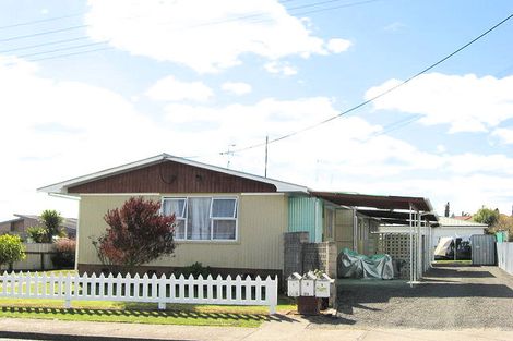 Photo of property in 1/23 Churchill Street, Waipukurau, 4200