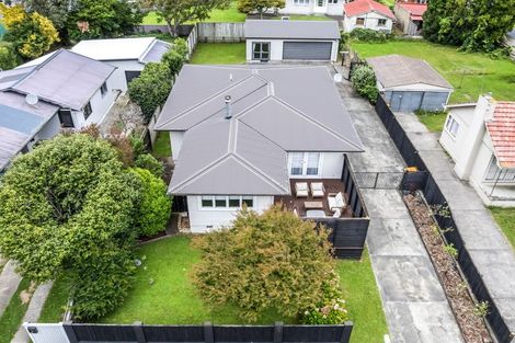 Photo of property in 10 Antrim Place, Hokowhitu, Palmerston North, 4410